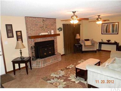 7049 Belgium Cir, Pensacola, FL 32526 - photo 2