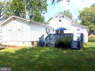 9117 3rd St, Lanham, MD 20706 - photo 2