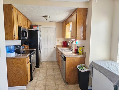 2820 Stonewater Dr, Albany, GA 31721 - photo 4