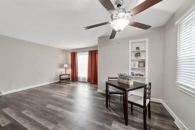 122 Myrtle St, South Bend, IN 46637 - photo 4