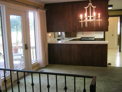 1252 Oakdale Dr, Williamston, NC 27892 - photo 7