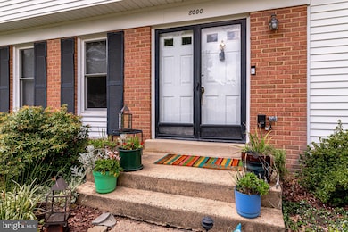 8000 Lake Pleasant Dr, Springfield, VA 22153 - photo 5