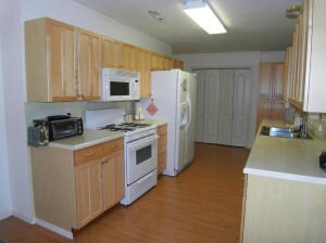 kitchen (2)