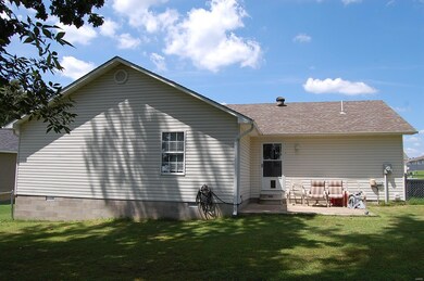 526 Sunny Valley Ln, Poplar Bluff, MO 63901 - photo 2