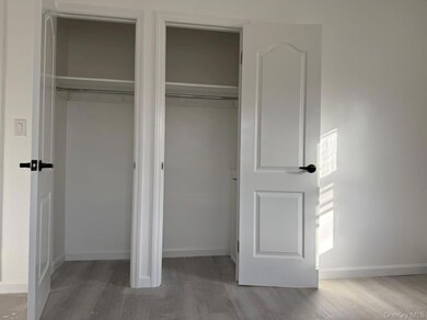 40-14 190th St unit 2FL, Flushing, NY 11358 - photo 4