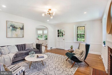 62 Levering Cir, Bala Cynwyd, PA 19004 - photo 2