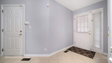 297 Manor Dr unit 63C, Buffalo Grove, IL 60089 - photo 4