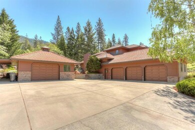 621 Serenity Ln, Grants Pass, OR 97526 - photo 3