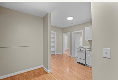 24 Charlton St unit 11`, Worcester, MA 01608 - photo 2