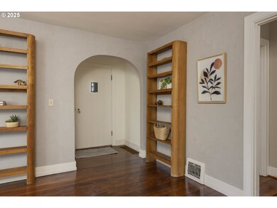 Entrance/Foyer