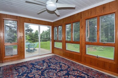 5567 Shamrock Ln, Fitchburg, WI 53711 - photo 5