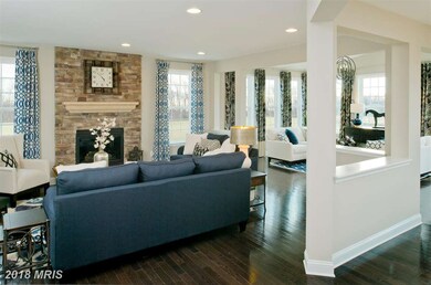 10046 Rowan Ln, Laurel, MD 20723 - photo 2