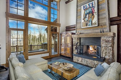 3219 Daybreak Living fireplace