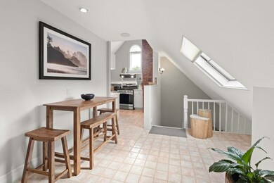 54 Bromfield St unit 5, Newburyport, MA 01950 - photo 4