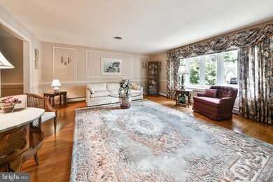 162 Walton Dr, Morrisville, PA 19067 - photo 7