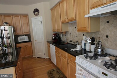 4078 Britwell Place, Fairfax, VA 22033 - photo 6