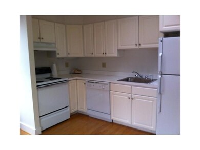 4 Lewis St unit E, Greenwich, CT 06830 - photo 2