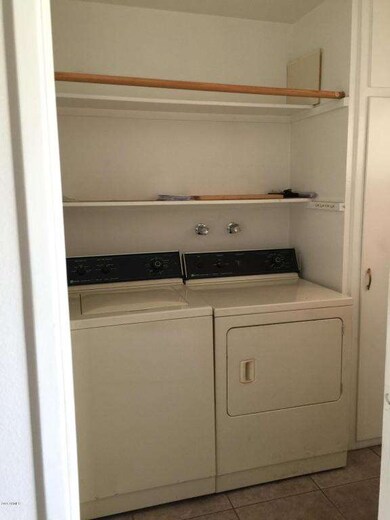 11015 W Santa fe Dr, Sun City, AZ 85351 - photo 7