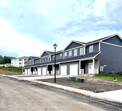 404 Felts St, Taylor, PA 18517 - photo 2