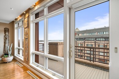 Burroughs Wharf unit PH6, Boston, MA 02109 - photo 3