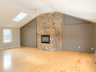 661 Main St unit 661, Millis, MA 02054 - photo 5