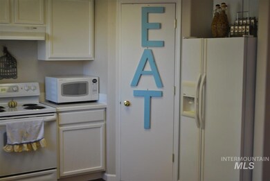 1405 S Benewah St, Nampa, ID 83686 - photo 5