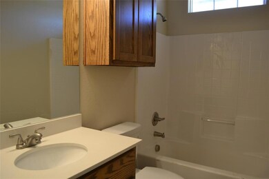 717 W Morton St, Denison, TX 75020 - photo 6