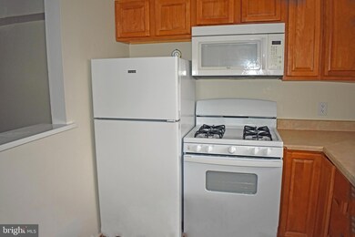 117 119 W Winged Foot Ct W, Tuckerton, NJ 08087 - photo 4