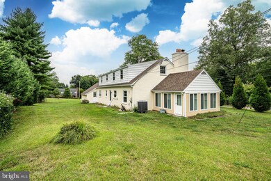 512 W Valley Rd, Wayne, PA 19087 - photo 5