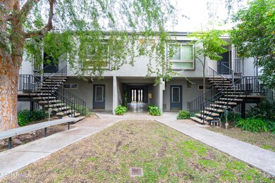 22050 Calvert Dr #17-5
