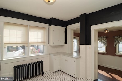 236 E Elm St, Reading, PA 19607 - photo 6