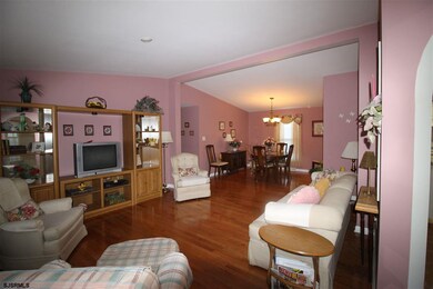 HARDWOOD FLOORS