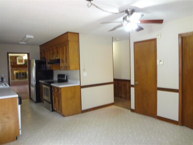 103 Andrea Ave, Jacksonville, NC 28540 - photo 4