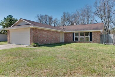 7727 Alperton Dr, Houston, TX 77088 - photo 3