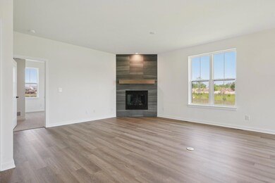 2690 Mapleton Ave 07 Gathering Room