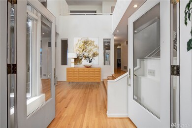 8565 E Mercer Way, Mercer Island, WA 98040 - photo 2