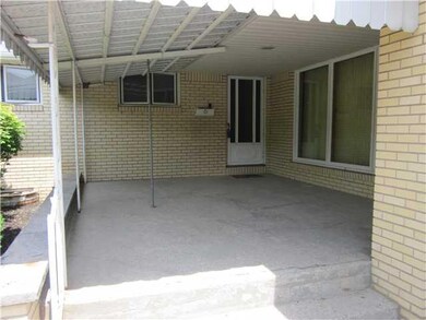 Patio/Deck FRONT ENTRANCE PATIO