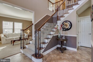 2217 Lake Forest Dr, Upper Marlboro, MD 20774 - photo 4