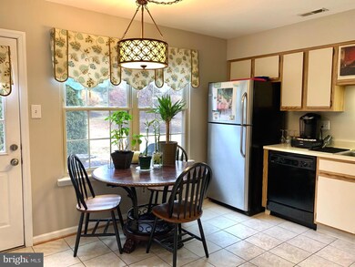 628 Foxton Ct, West Deptford, NJ 08051 - photo 4