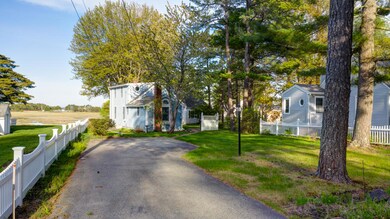 48 Bayview Ave, Ogunquit, ME 03907 - photo 2
