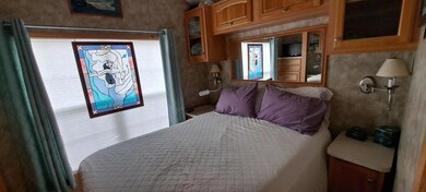 picture of master bedroom