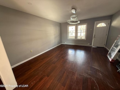 124 Putnam St, West Hazleton, PA 18202 - photo 2