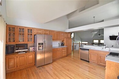 No shortage of cabinet space in this one!