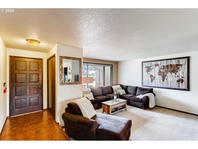 13855 SW Singletree Dr, Beaverton, OR 97008 - photo 3