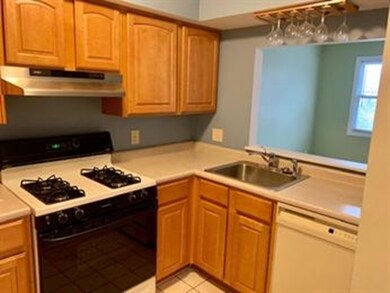 5259 Washington St unit 3, West Roxbury, MA 02132 - photo 2