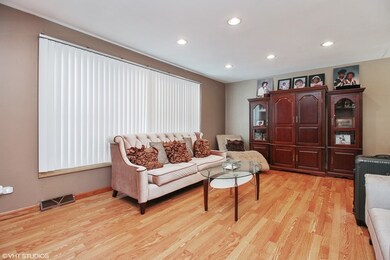 4640 175th Place, Country Club Hills, IL 60478 - photo 2