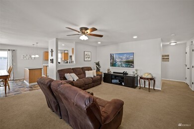 208 Roberts St NE, Orting, WA 98360 - photo 7