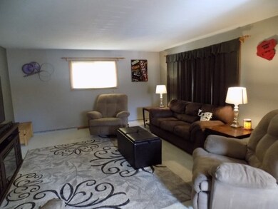 3050 Lindbergh Ave, Stevens Point, WI 54481 - photo 6