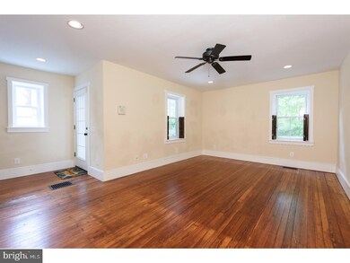 115 Francis Ave, Wayne, PA 19087 - photo 4