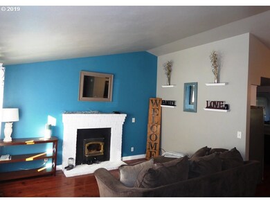 Living Room/Dining Room